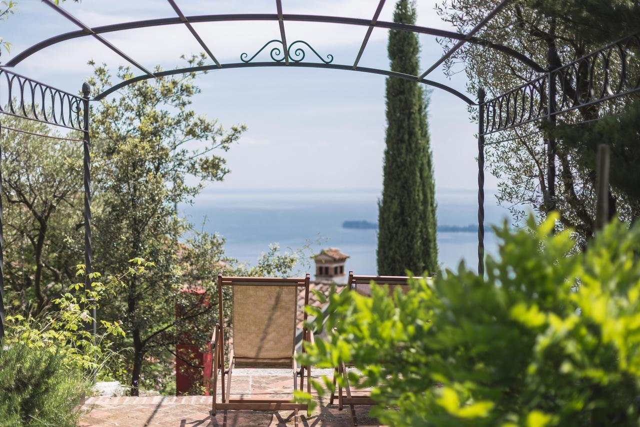 Villa Dimora Bolsone Gardone Riviera Exterior foto